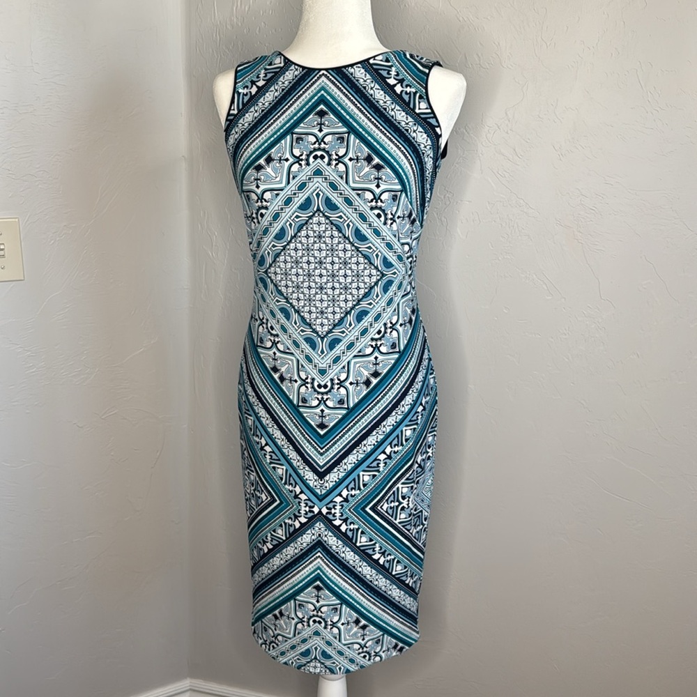 Reversible dress blue pattern and navy size extra small